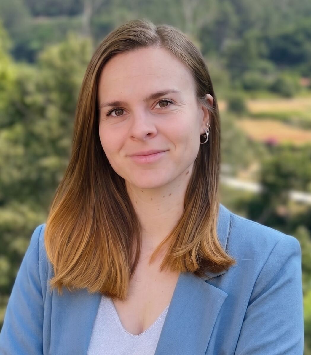 Retrato de Irene Mataró Villacampa, socia de Edra especializada en derecho ambiental